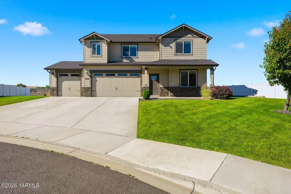 $545,000 | 7901 West Whatcom Avenue, Yakima, WA 98903