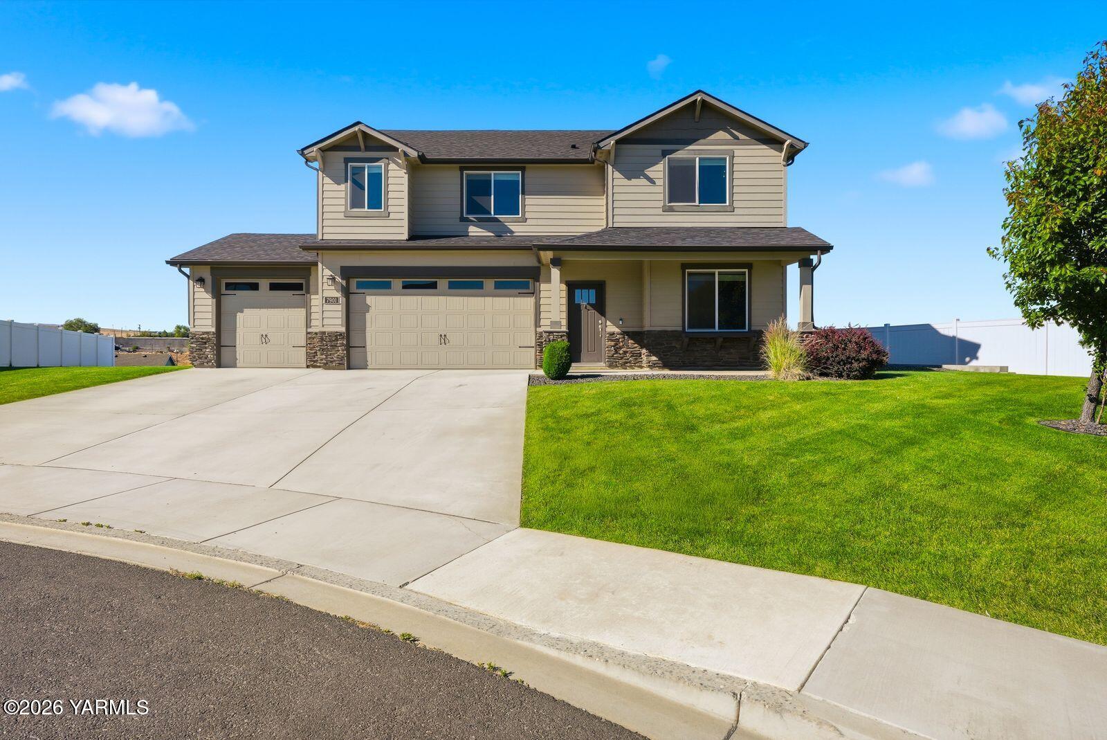 7901 West Whatcom Avenue Yakima, WA 98903 - Photo 1 of 33 Front of Home