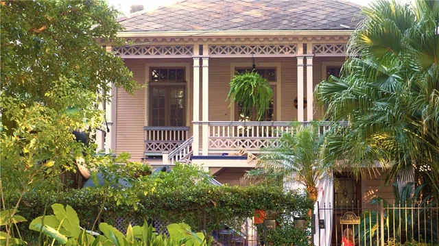 $2,495 | 715 Exposition Boulevard, Unit LOWR, New Orleans, LA 70118