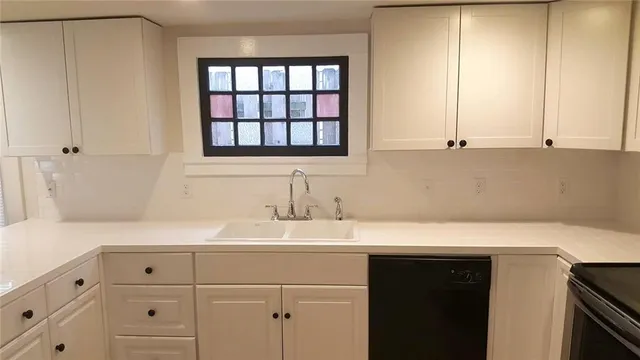 $2,495 | 715 Exposition Boulevard, Unit LOWR, New Orleans, LA 70118