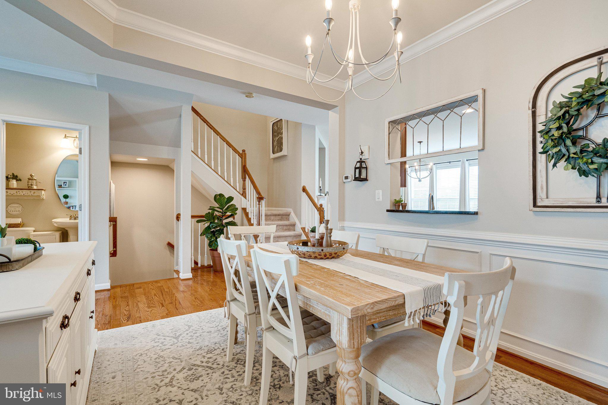 9167 Furey Road Lorton, VA 22079 - Photo 9 of 55 Entertain in this open dining room.