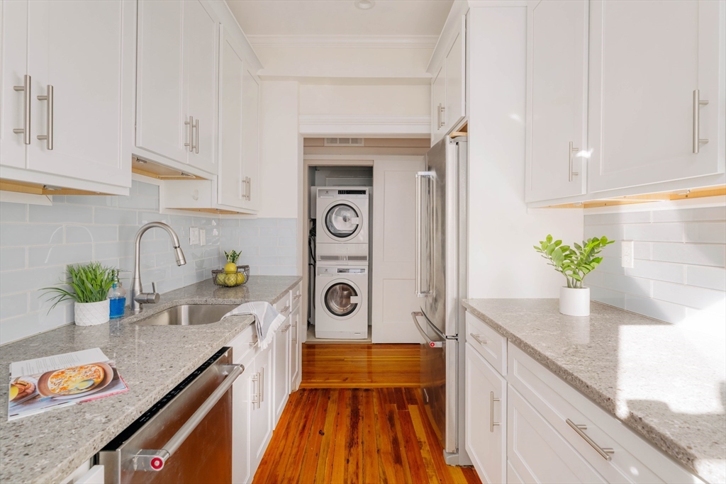 239 Rawson Road, Unit 2 Brookline, MA 02445 - Photo 8 of 21
