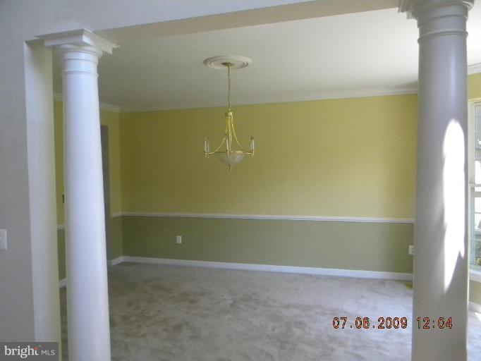 14314 Notley Road Silver Spring, MD 20904 - Photo 3 of 10 Dining Area