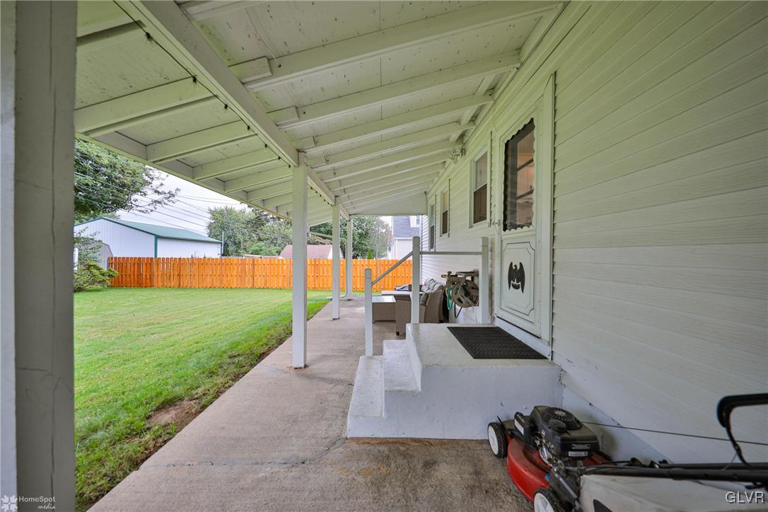 308 Cedar Road Hellertown, PA 18055 - Photo 34 of 39 Gallery Image 34