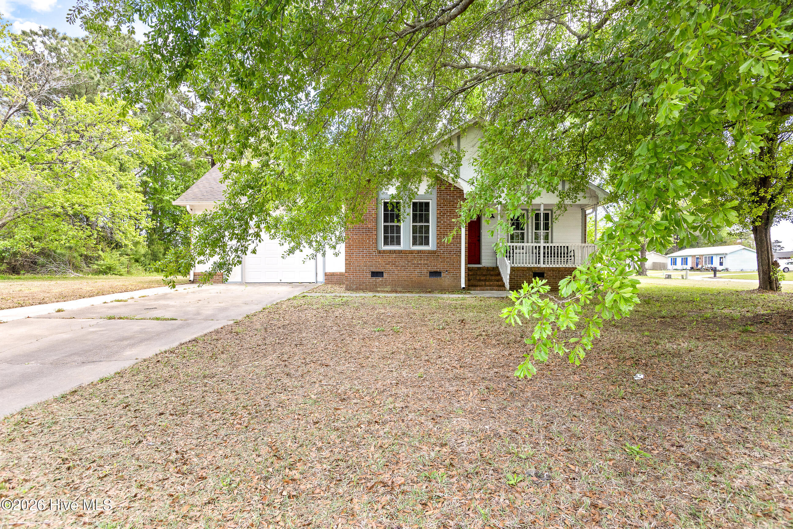 103 Balsam Road Jacksonville, NC 28546 - Photo 2 of 26