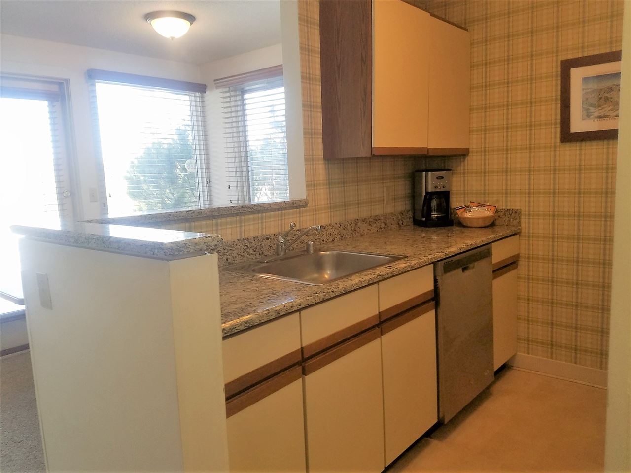 776 East Mountain Road, Unit A5 Killington, VT 05751 - Photo 13 of 24 Gallery Image 13