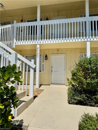 $1,850 | 4603 Bayshore Drive, Unit F4, Naples, FL 34112