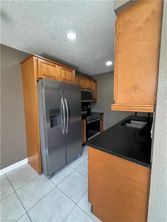 $1,850 | 4603 Bayshore Drive, Unit F4, Naples, FL 34112