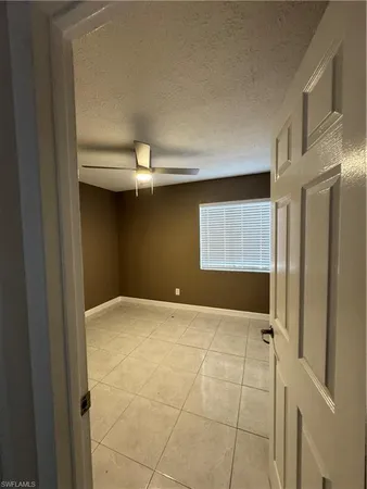 $1,850 | 4603 Bayshore Drive, Unit F4, Naples, FL 34112