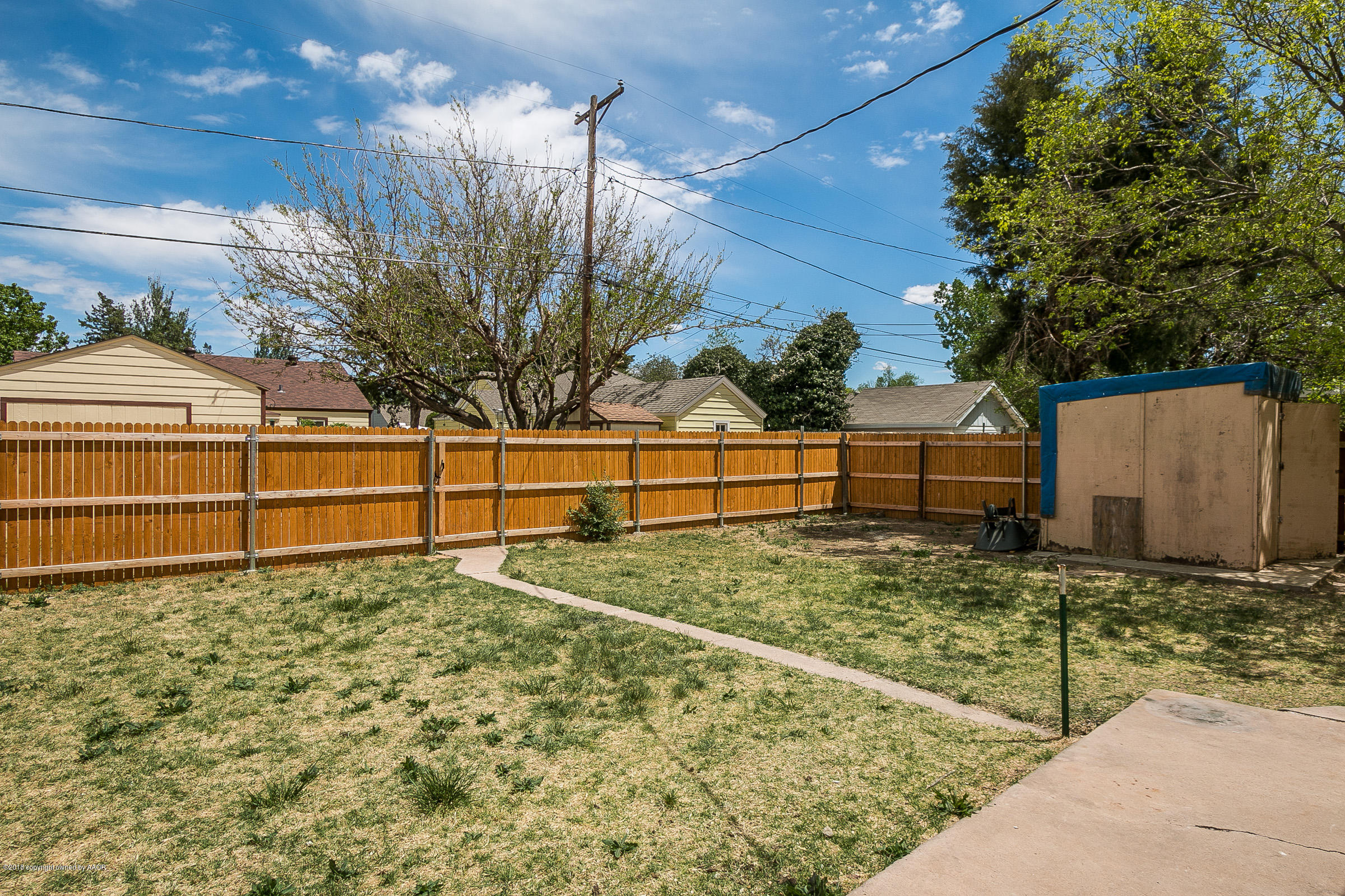917 South Rusk Street Amarillo, TX 79102 - Photo 12 of 13 a view of a backyard