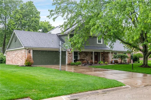 $457,900 | 233 Bramblebush Trail, Beavercreek, OH 45440