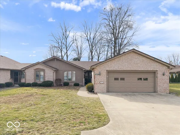 $219,000 | 607 Ironwood Lane, Anderson, IN 46011