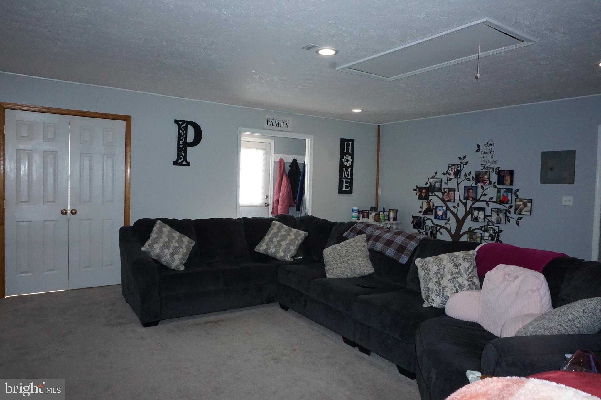 1715 Henshaw Road Inwood, WV 25428 - Photo 11 of 49