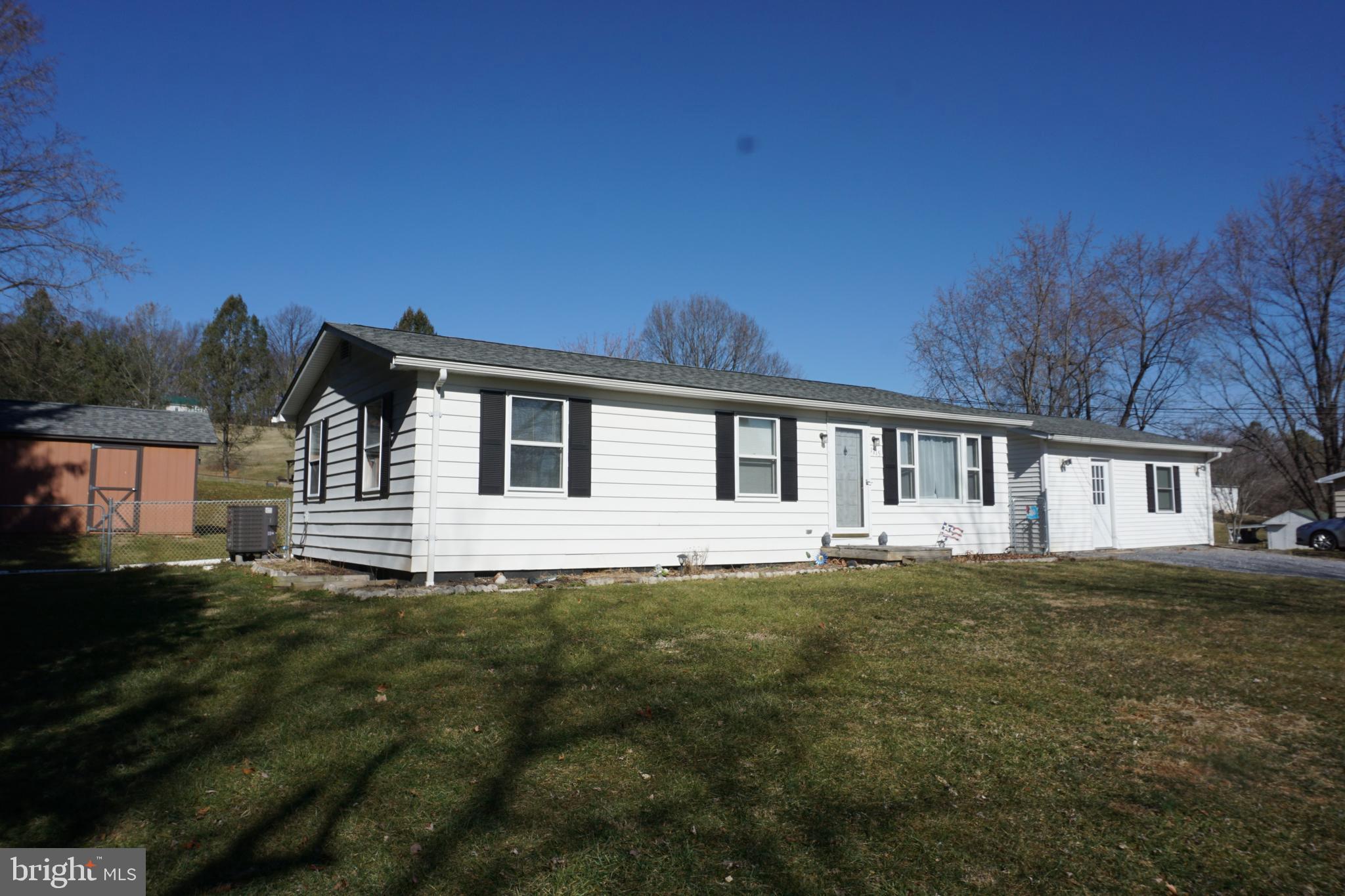 1715 Henshaw Road Inwood, WV 25428 - Photo 4 of 49
