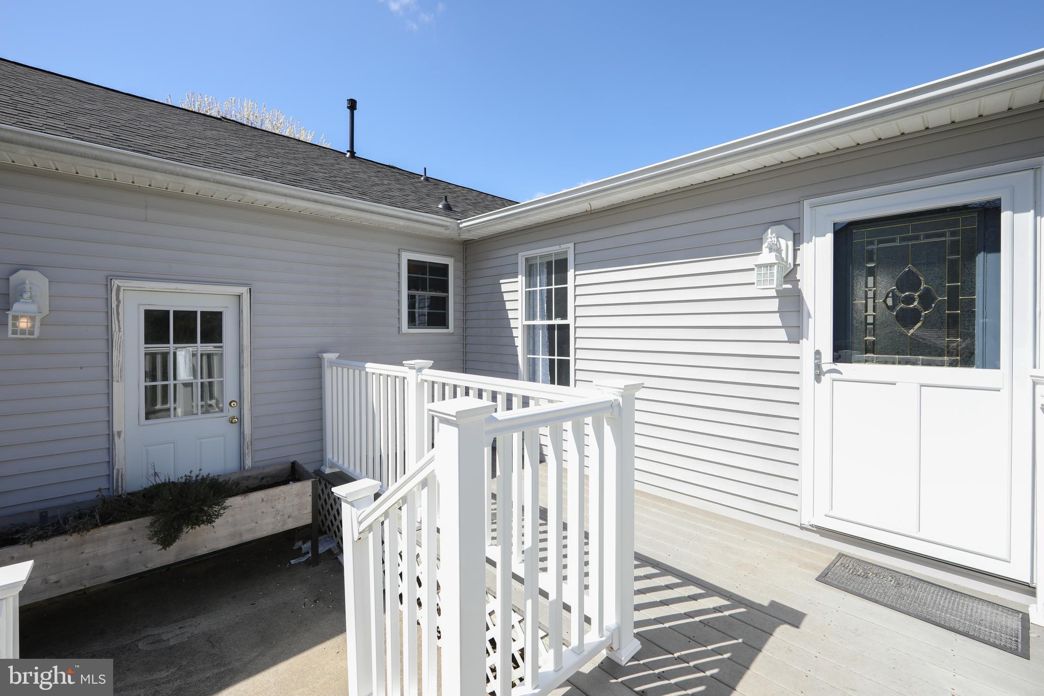 718 Chatsford Road Williamstown, NJ 08094 - Photo 39 of 45 Back Deck