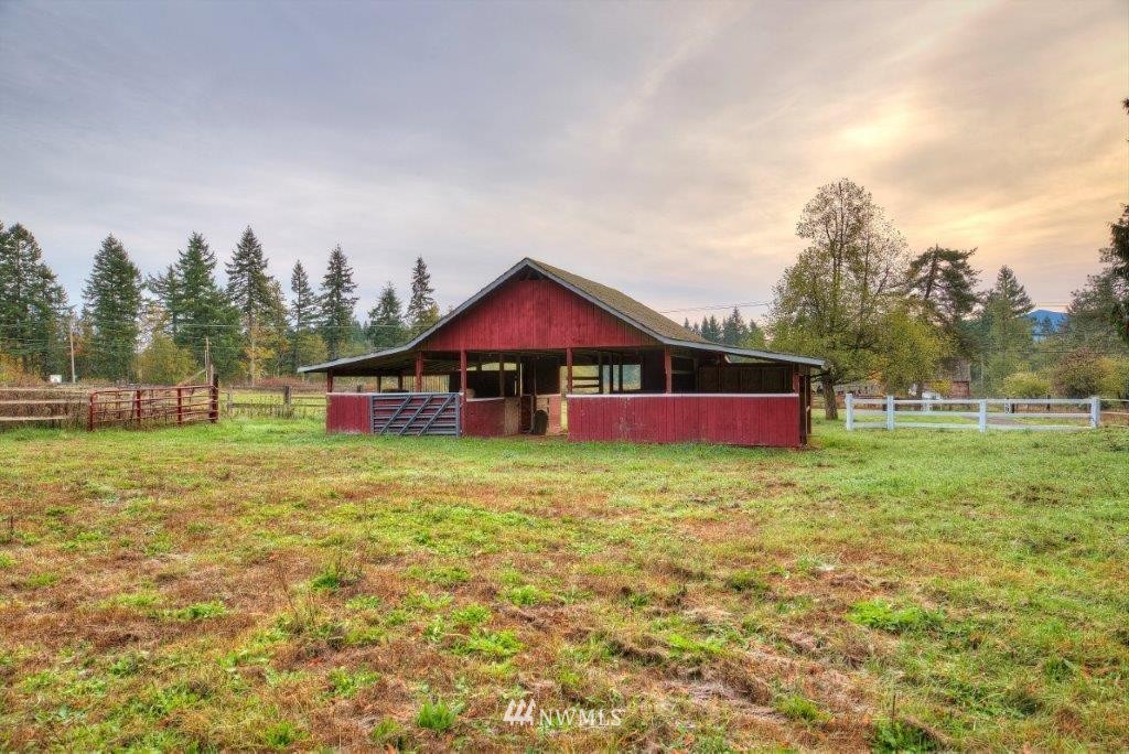14514 A P Tubbs Road East Buckley, WA 98321 - Photo 16 of 25 Gallery Image 16
