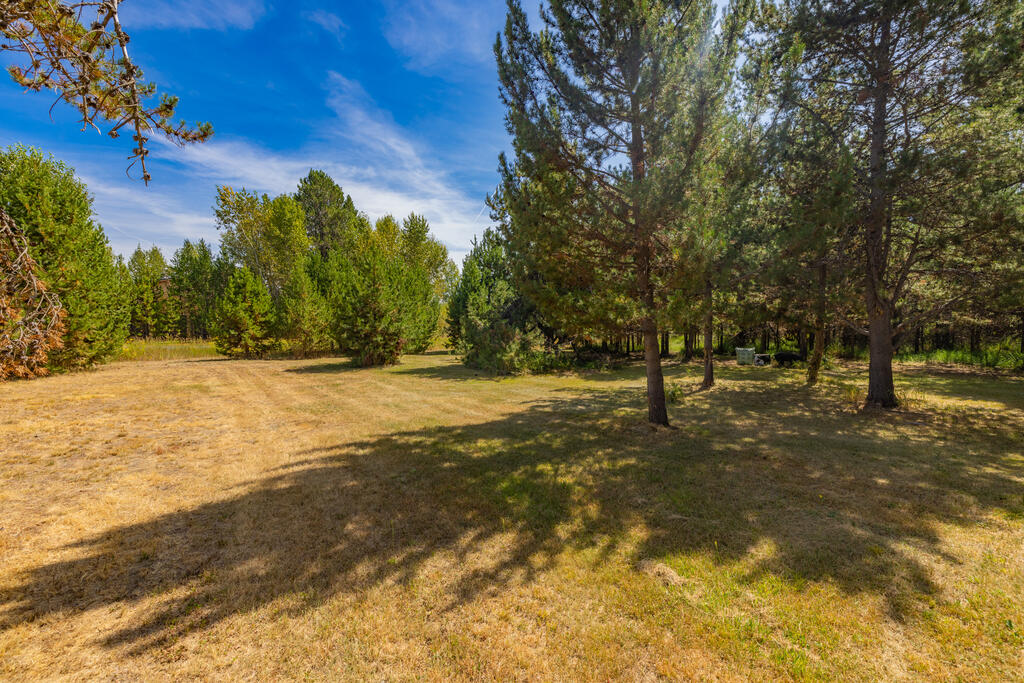 12917 Spring Valley Road, Unit 27 Donnelly, ID 83615 - Photo 10 of 25 Gallery Image 10