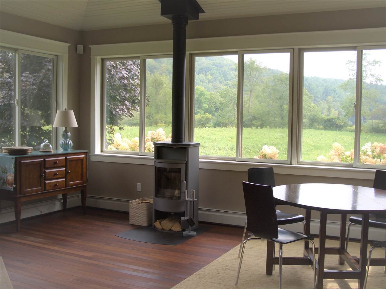 2083 Sugar Hollow Road Pittsford, VT 05763 - Photo 15 of 40 Gallery Image 15
