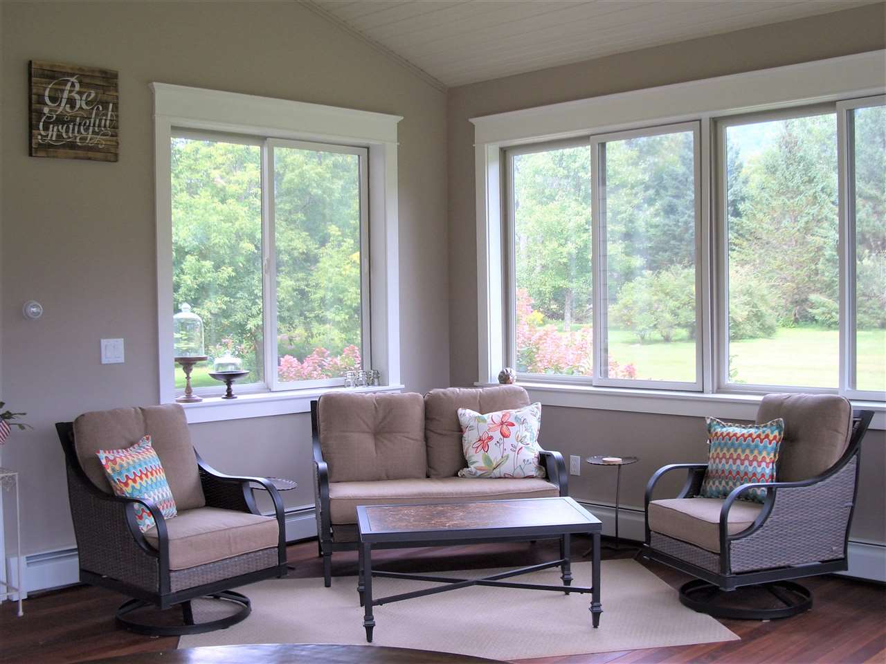 2083 Sugar Hollow Road Pittsford, VT 05763 - Photo 16 of 40 Gallery Image 16