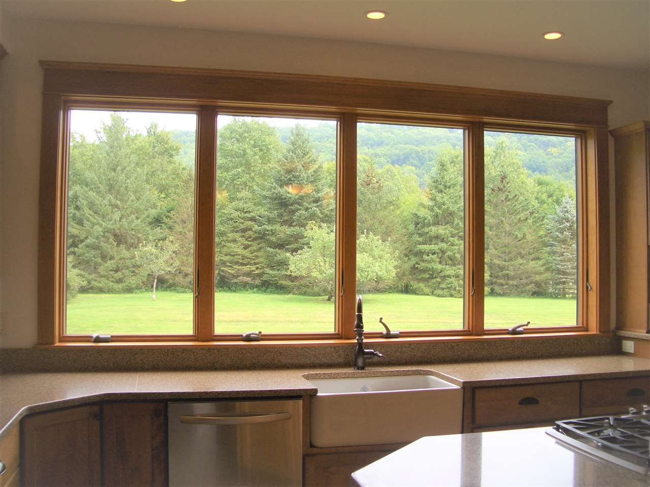 2083 Sugar Hollow Road Pittsford, VT 05763 - Photo 6 of 40 Gallery Image 6
