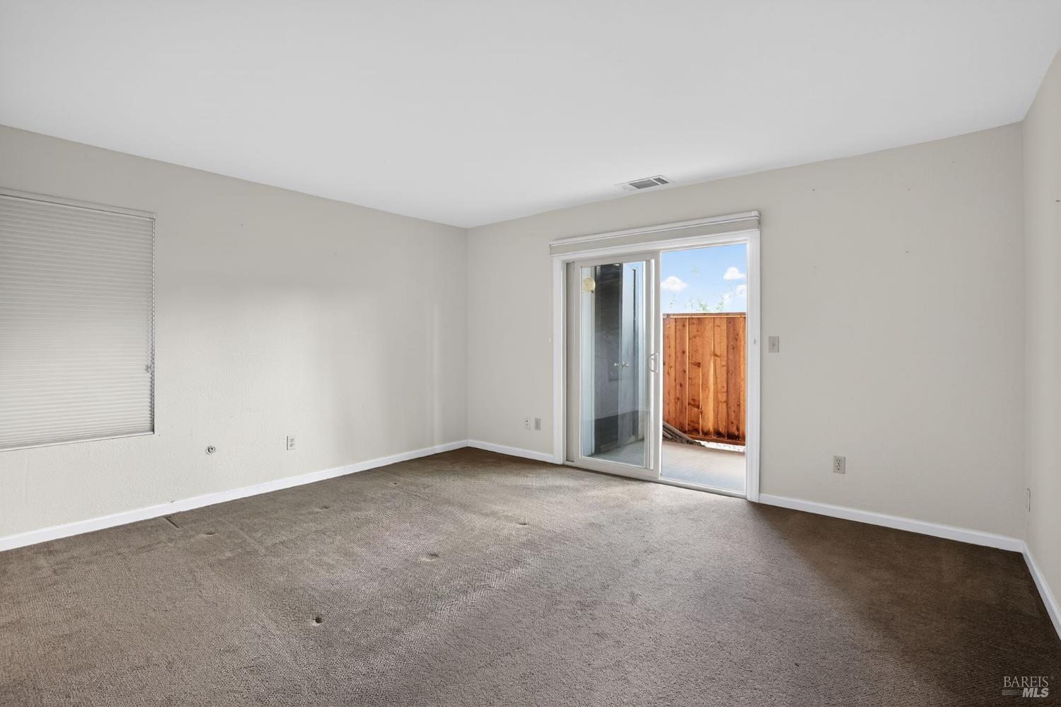 3641 Clayton Road, Unit 16 Concord, CA 94521 - Photo 13 of 30