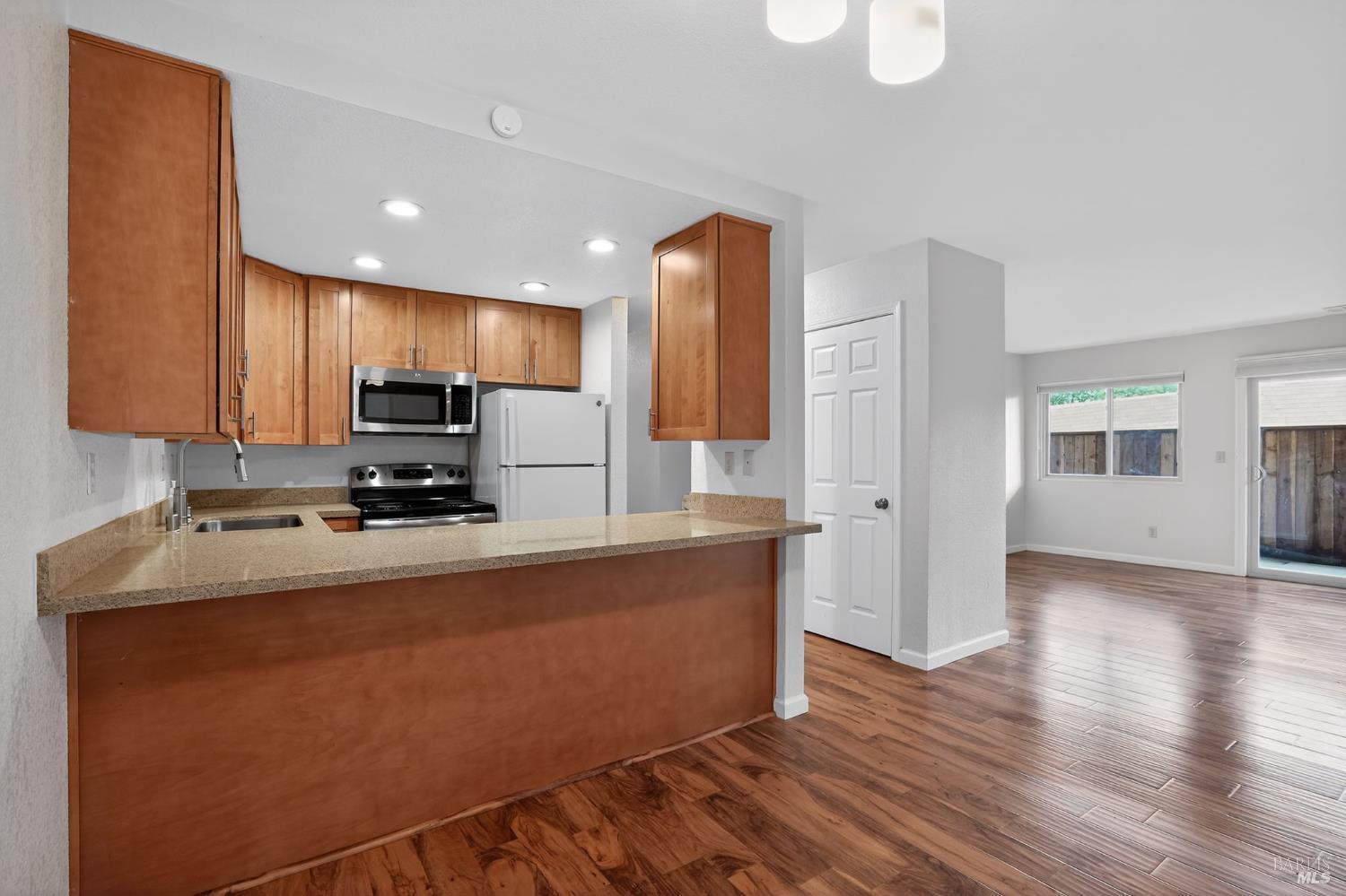 3641 Clayton Road, Unit 16 Concord, CA 94521 - Photo 21 of 30