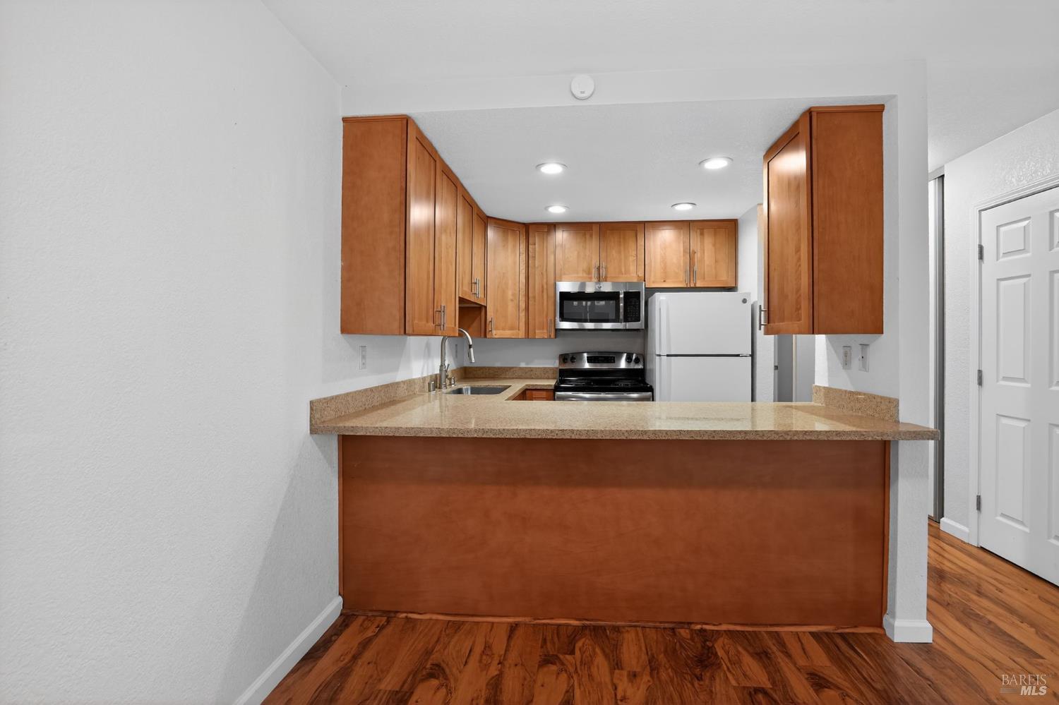 3641 Clayton Road, Unit 16 Concord, CA 94521 - Photo 24 of 30