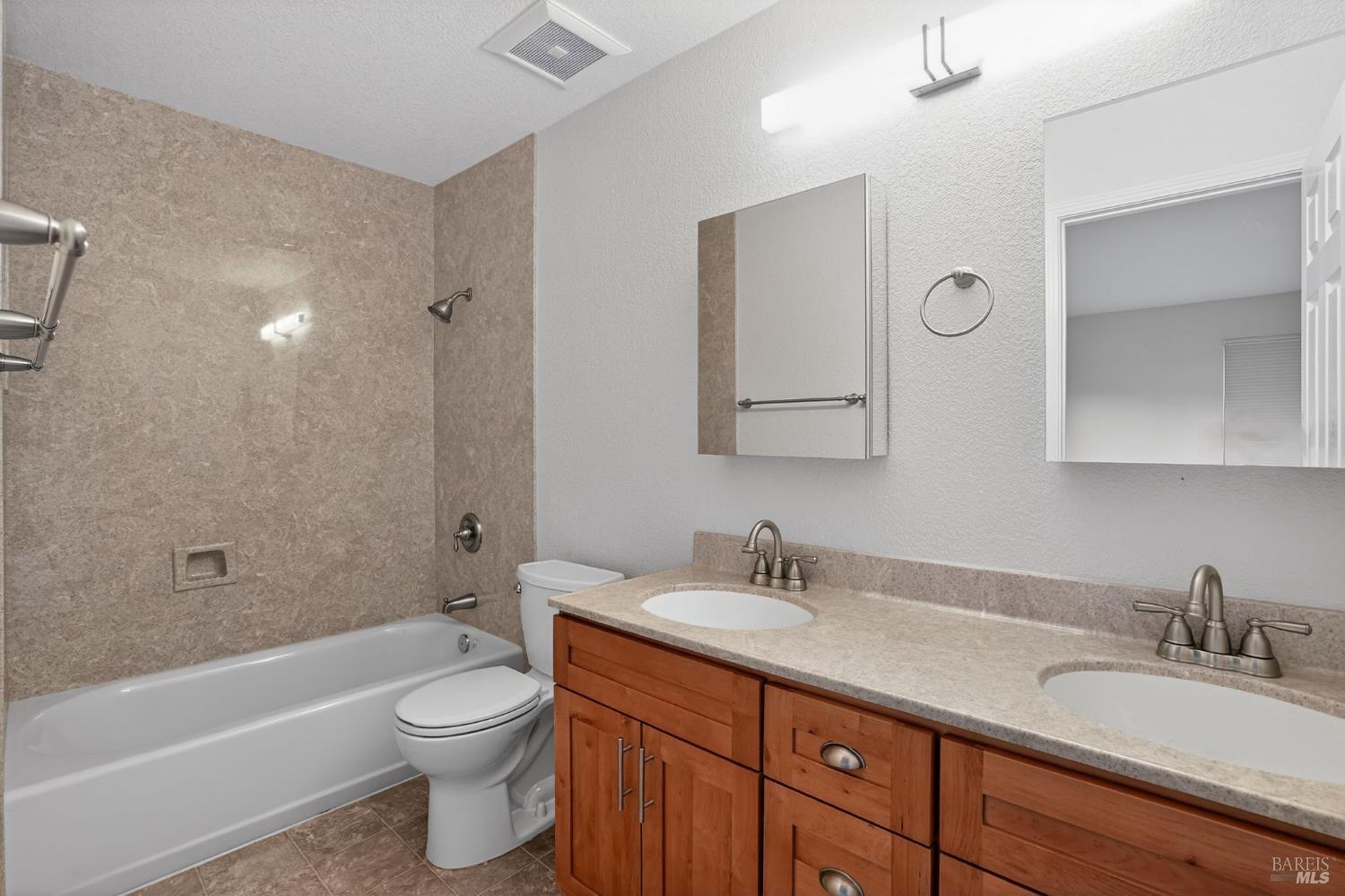 3641 Clayton Road, Unit 16 Concord, CA 94521 - Photo 28 of 30