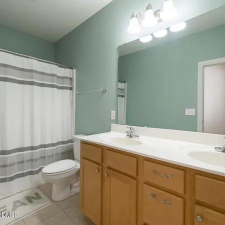 $1,725 | 183 Lumina Place, Holly Springs, NC 27540