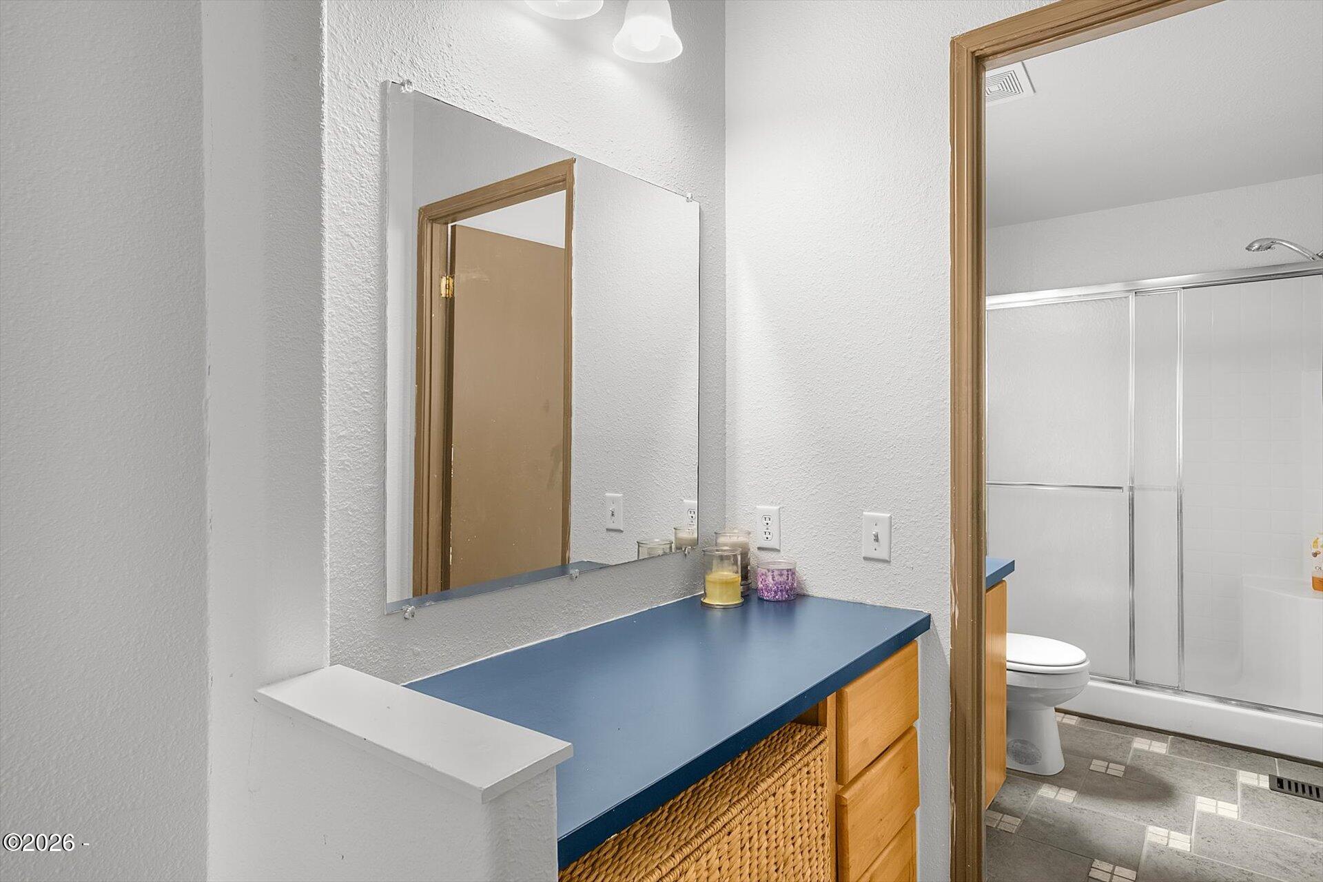 3909 North Bayview Road Waldport, OR 97394 - Photo 18 of 44 Vanity Area