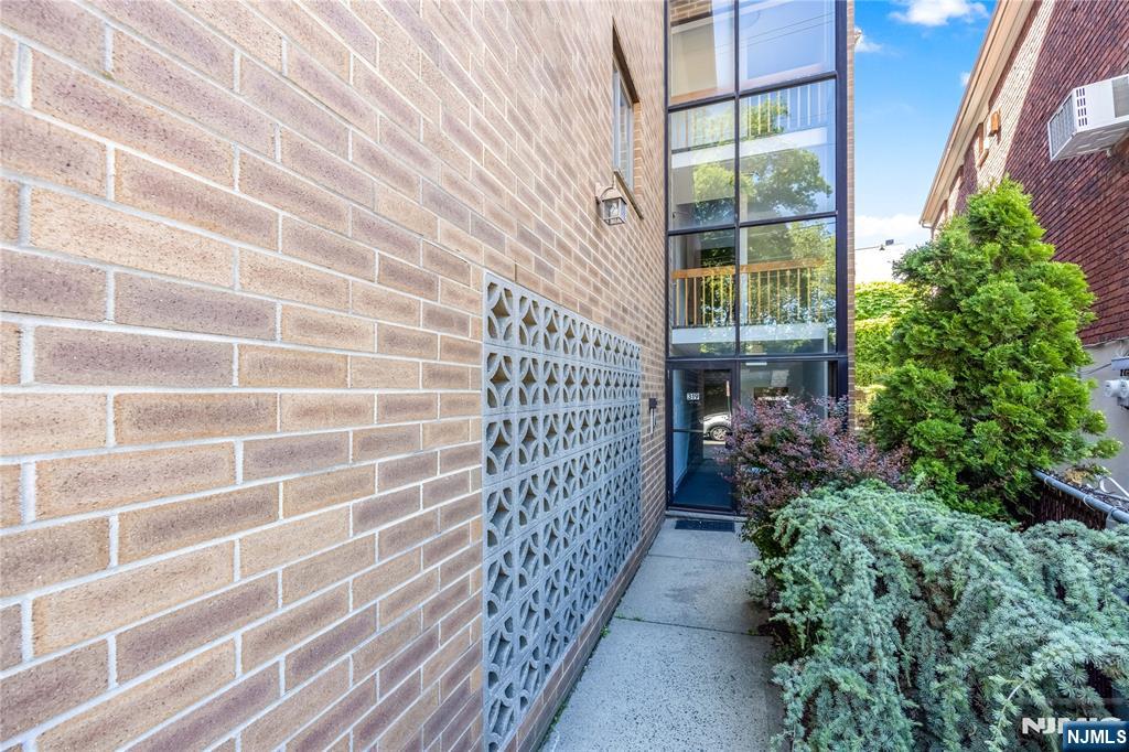 319 Gorge Road, Unit C0007 Cliffside Park, NJ 07010 - Photo 28 of 29