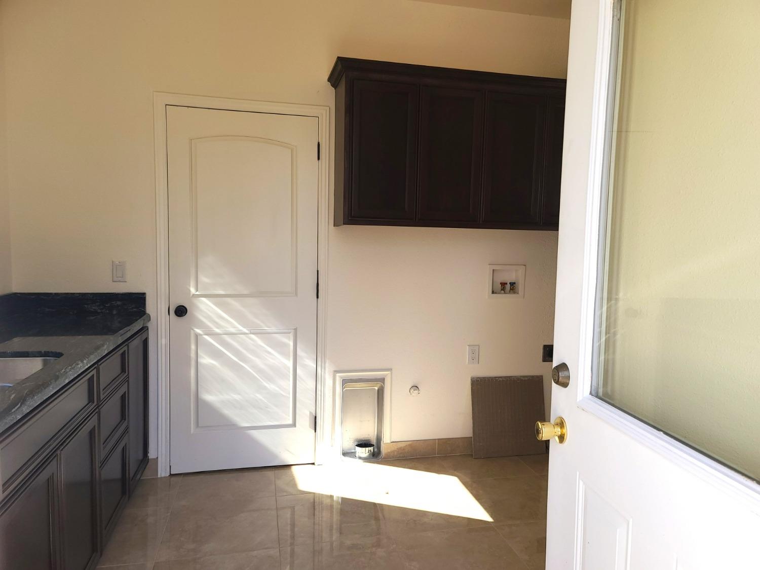 2805 Mason Road Rail Road Flat, CA 95248 - Photo 48 of 75 Laundry Room