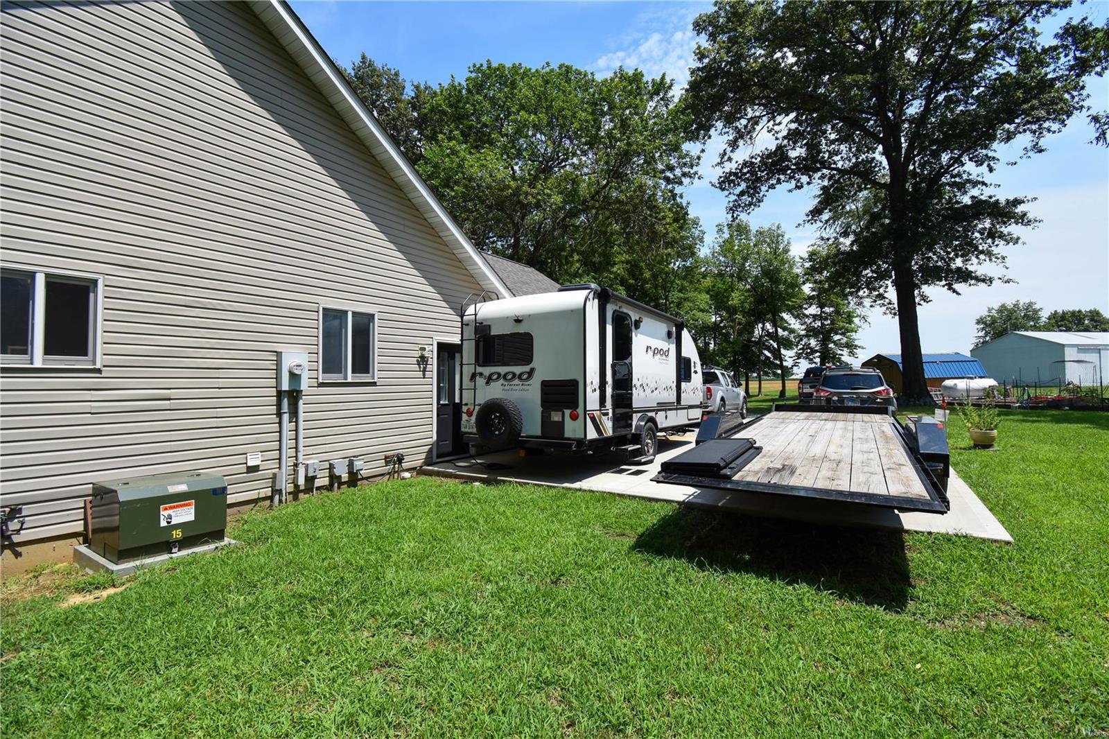 18315 Schumacher Road Aviston, IL 62216 - Photo 43 of 44 Gallery Image 43