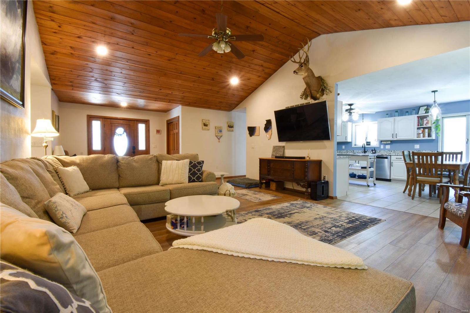 18315 Schumacher Road Aviston, IL 62216 - Photo 10 of 44 Gallery Image 10