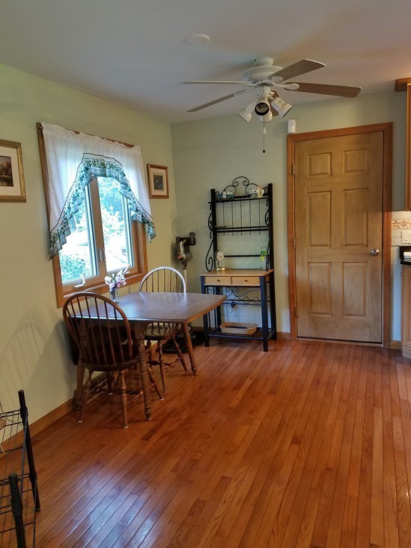 689 Bay Road Belchertown, MA 01007 - Photo 8 of 30 Gallery Image 8