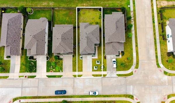 $2,180 | 2835 Autumn Mist Lane, Conroe, TX 77304