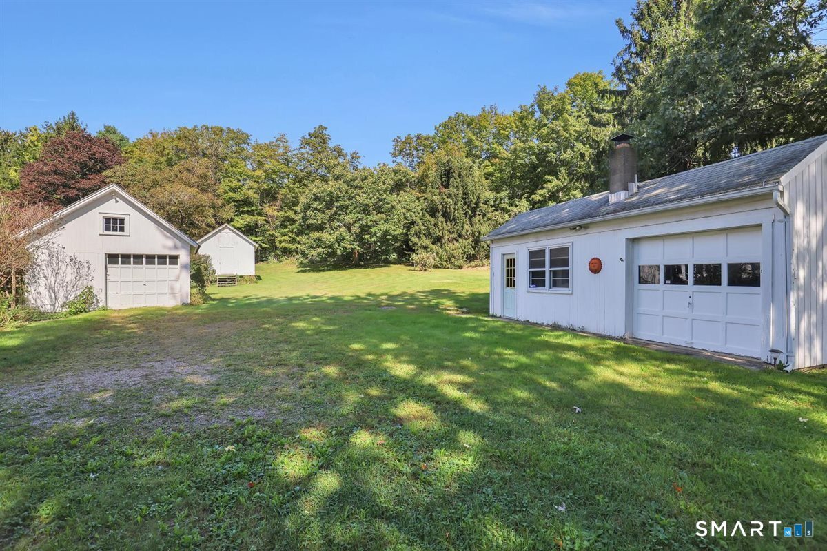 110 Freeman Road Middletown, CT 06457 - Photo 34 of 40 Gallery Image 34