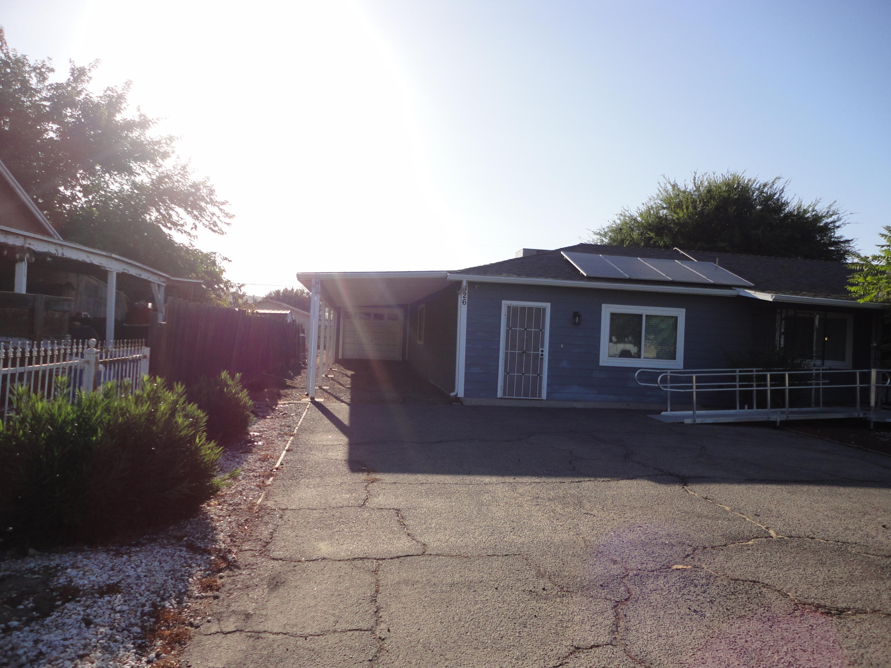 326 Sycamore Avenue Lindsay, CA 93247 - Photo 4 of 47 DSC04794
