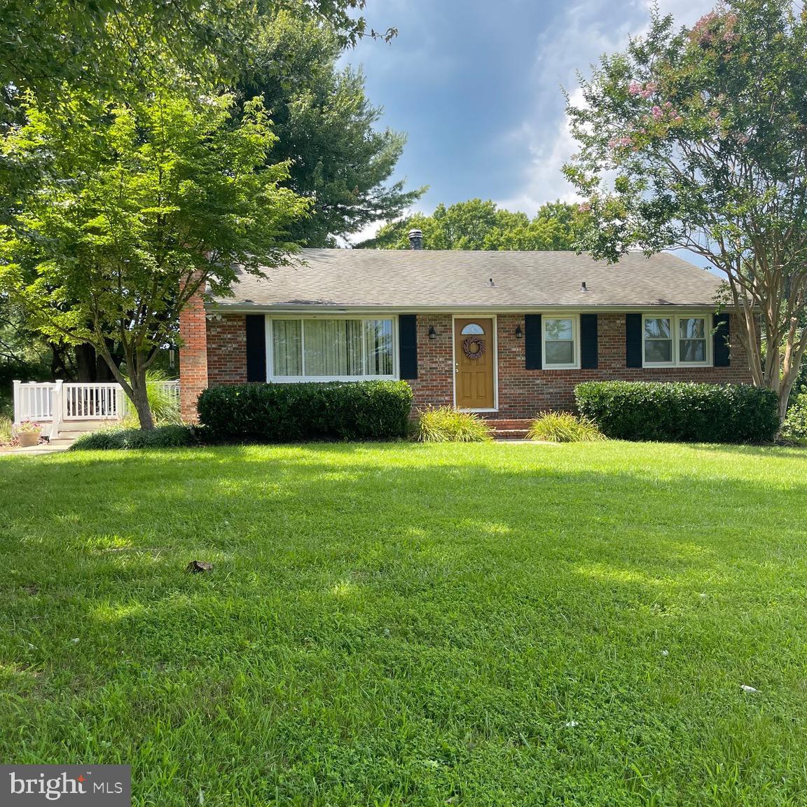 6014 Franklin Gibson Road Tracys Landing, MD 20779 - Photo 2 of 7