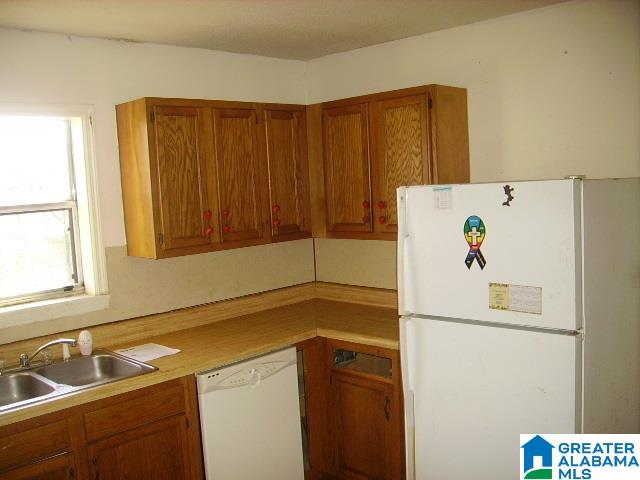 417 60th Street Fairfield, AL 35064 - Photo 6 of 17