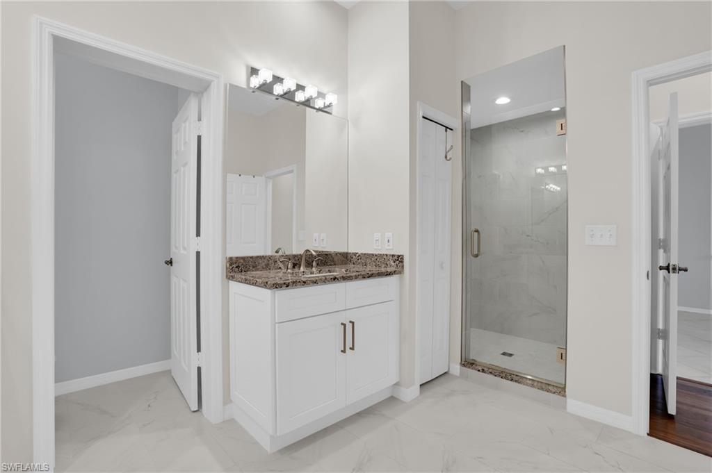 916 Egrets Run, Unit 201 Naples, FL 34108 - Photo 27 of 42