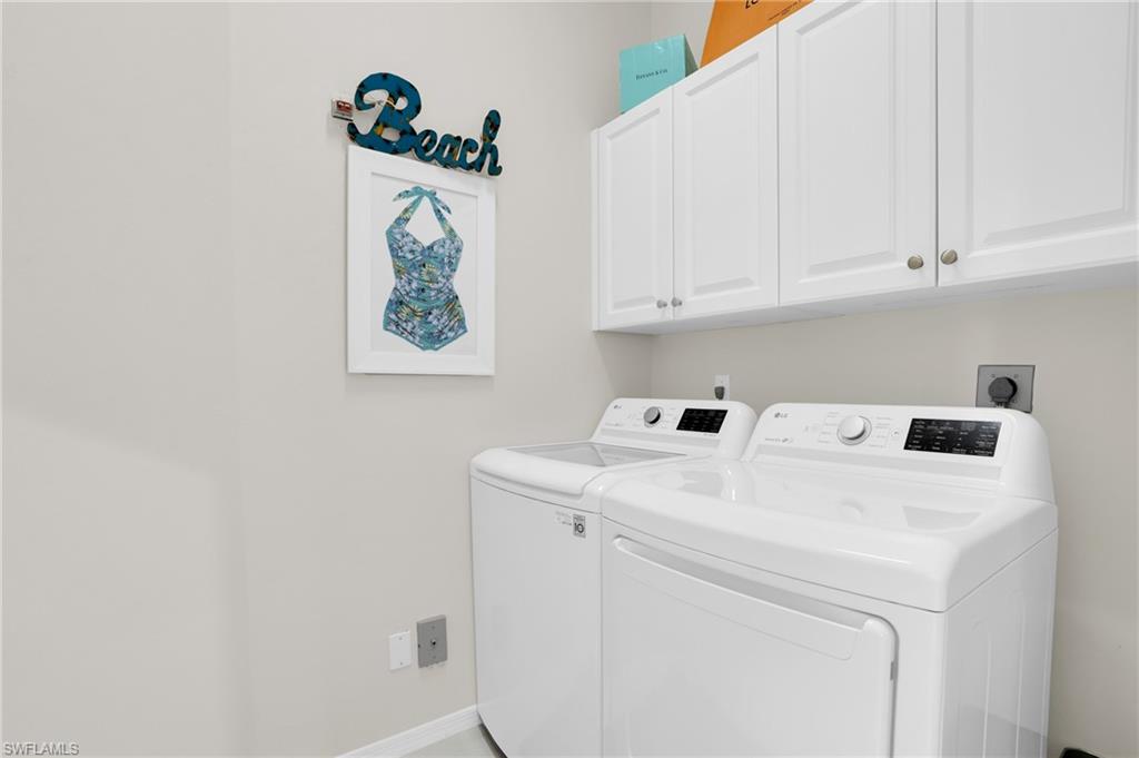 916 Egrets Run, Unit 201 Naples, FL 34108 - Photo 36 of 42