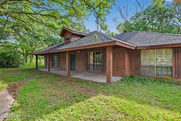 $195,000 | 10100 Echo Glen Drive, Moss Point, MS 39562