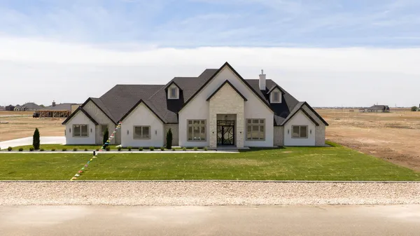 $798,000 | 9403 Shadow Bend Avenue, Amarillo, TX 79119