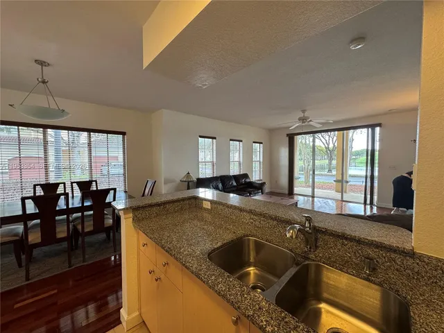 $2,700 | 2557 Centergate Drive, Unit 101, Miramar, FL 33025