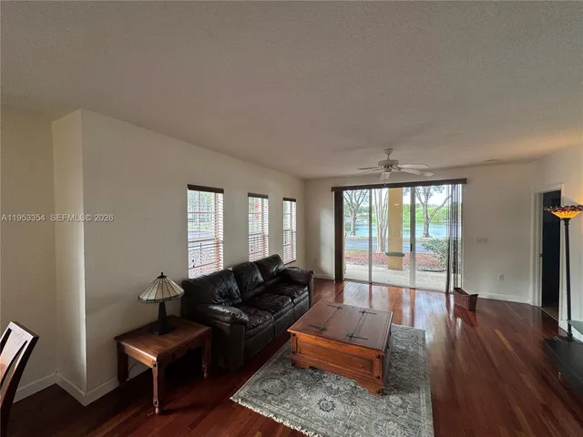 $2,700 | 2557 Centergate Drive, Unit 101, Miramar, FL 33025