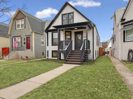 $850,000 | 3642 North Sawyer Avenue, Chicago, IL 60618