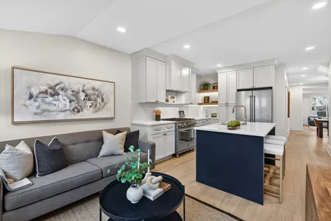 $850,000 | 3642 North Sawyer Avenue, Chicago, IL 60618