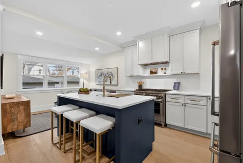 $850,000 | 3642 North Sawyer Avenue, Chicago, IL 60618