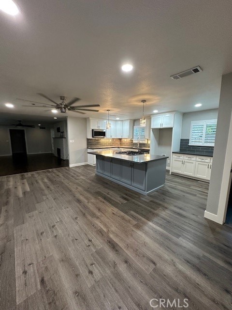 2550 4th Avenue Merced, CA 95340 - Photo 10 of 35 a view of kitchen and sink